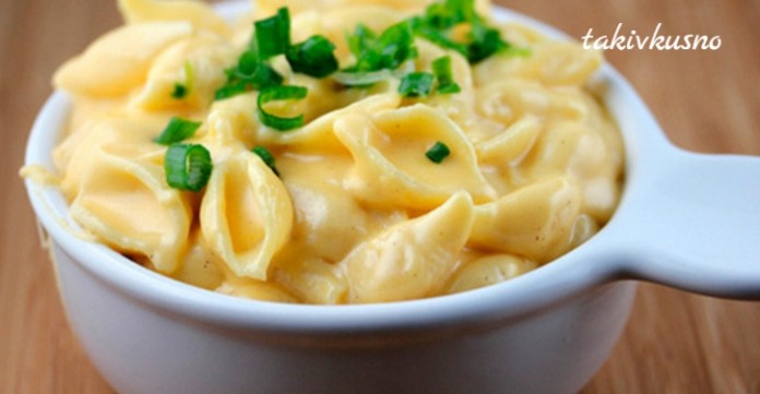 «Mac and cheese» — это классический американский рецепт макарон с сыром. 