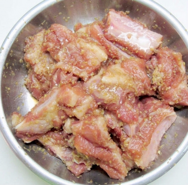 Шеф-повар 5-звездочного ресторана рассказал, как правильно готовить свиные ребра 