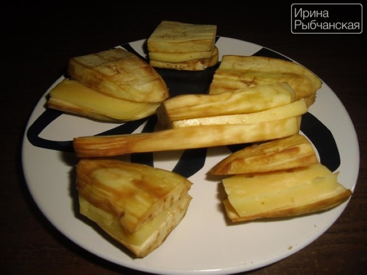 Жареные в кляре баклажаны с сыром: рецепт от потрясающей тифлисской кулинарки 