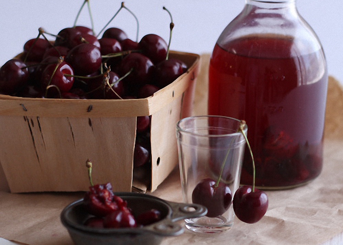 Рецепты вишневых ликеров в домашних условиях 