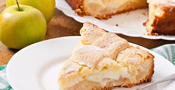 Вот как приготовить самый вкусный яблочный пирог с нежнейшим заварным кремом 