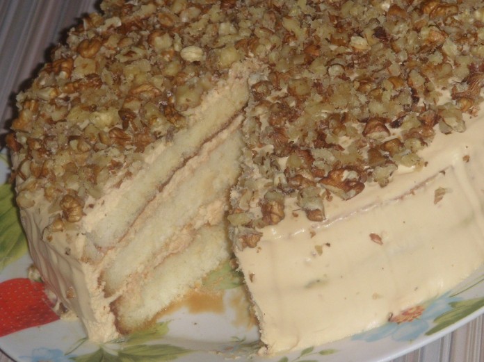 Простой домашний тортик «Вкусняшка» из простых и доступных ингредиентов 