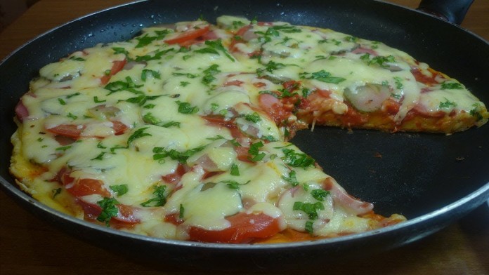 Очень простой и быстрый рецепт пиццы на сковороде 