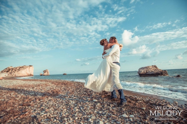 Свадебный туризм: свадьба и медовый месяц на Кипре