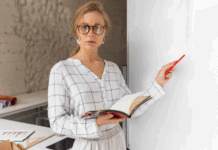 Повышение квалификации учителей: что это, преимущества и как выбрать курс